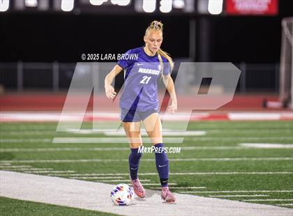 Thumbnail 3 in Desert Hills vs. Snow Canyon (UHSAA 4A Semifinal) photogallery.
