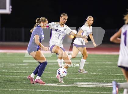 Thumbnail 2 in Desert Hills vs. Snow Canyon (UHSAA 4A Semifinal) photogallery.