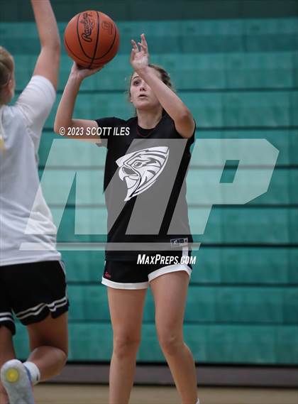 Thumbnail 1 in Fairfield Union vs Fisher Catholic (Scrimmage) photogallery.