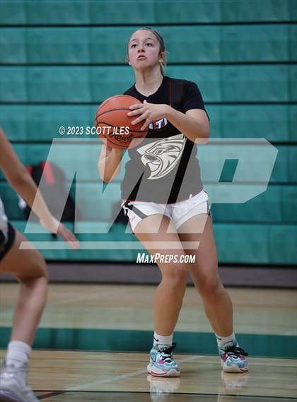 Thumbnail 1 in Fairfield Union vs Fisher Catholic (Scrimmage) photogallery.
