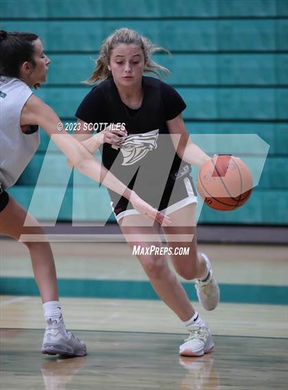 Thumbnail 2 in Fairfield Union vs Fisher Catholic (Scrimmage) photogallery.