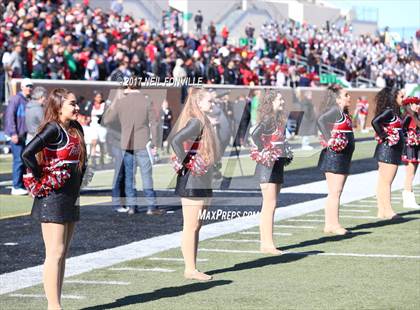 Thumbnail 1 in Allen vs. Trinity (UIL 6A Division 1 Region 1 Regional Final) photogallery.