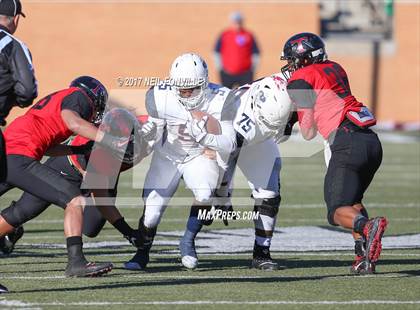 Thumbnail 1 in Allen vs. Trinity (UIL 6A Division 1 Region 1 Regional Final) photogallery.