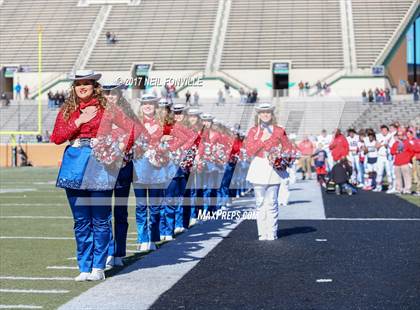 Thumbnail 2 in Allen vs. Trinity (UIL 6A Division 1 Region 1 Regional Final) photogallery.