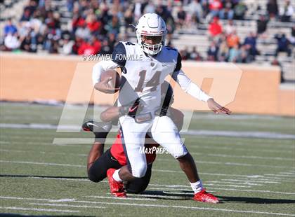Thumbnail 3 in Allen vs. Trinity (UIL 6A Division 1 Region 1 Regional Final) photogallery.
