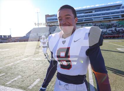 Thumbnail 2 in Allen vs. Trinity (UIL 6A Division 1 Region 1 Regional Final) photogallery.