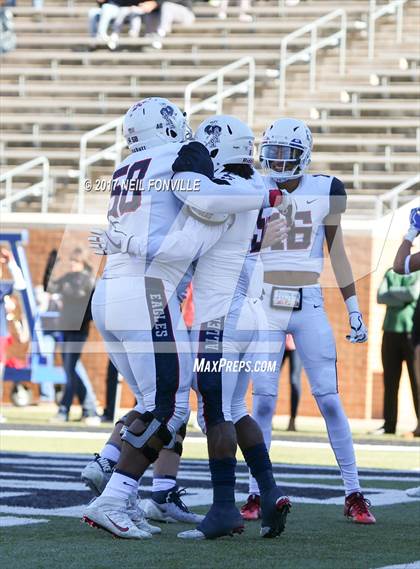 Thumbnail 2 in Allen vs. Trinity (UIL 6A Division 1 Region 1 Regional Final) photogallery.