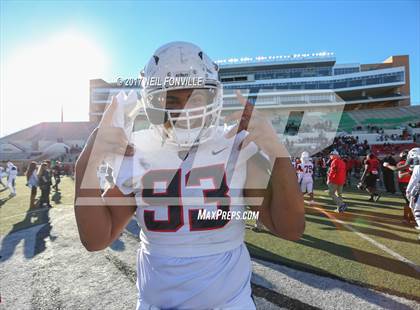 Thumbnail 3 in Allen vs. Trinity (UIL 6A Division 1 Region 1 Regional Final) photogallery.