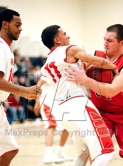 Thumbnail 1 in Denver East vs. Fairview (CHSAA 5A Round 2 Playoff) photogallery.