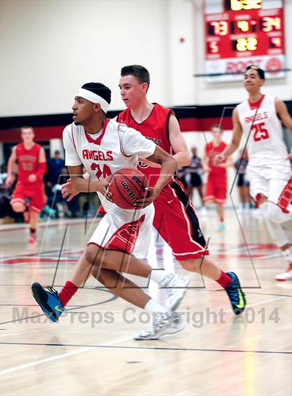 Thumbnail 1 in Denver East vs. Fairview (CHSAA 5A Round 2 Playoff) photogallery.