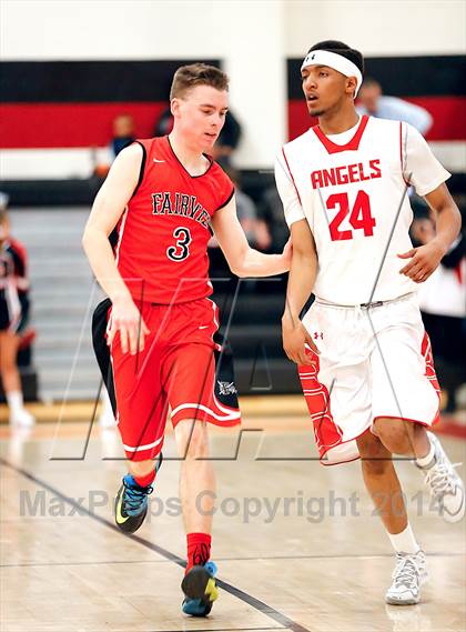 Thumbnail 3 in Denver East vs. Fairview (CHSAA 5A Round 2 Playoff) photogallery.