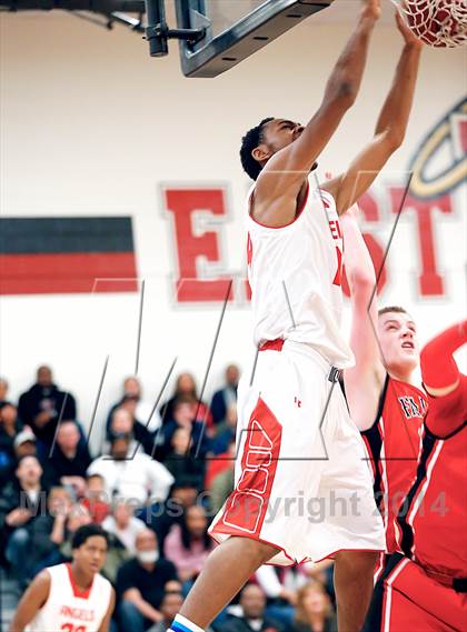 Thumbnail 3 in Denver East vs. Fairview (CHSAA 5A Round 2 Playoff) photogallery.