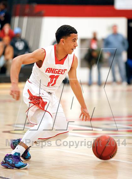 Thumbnail 2 in Denver East vs. Fairview (CHSAA 5A Round 2 Playoff) photogallery.