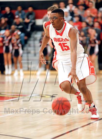 Thumbnail 2 in Denver East vs. Fairview (CHSAA 5A Round 2 Playoff) photogallery.
