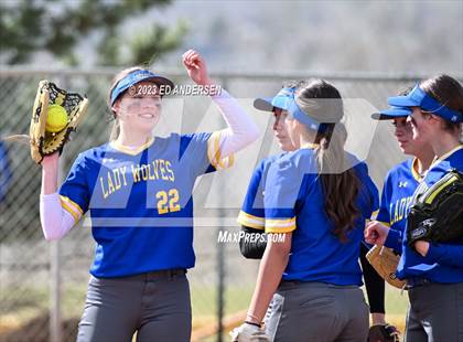 Thumbnail 3 in Coleville @ Smith Valley photogallery.