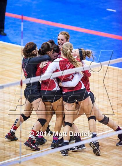 Thumbnail 2 in Yuma vs. Akron(CHSAA 2A Semifinal) photogallery.