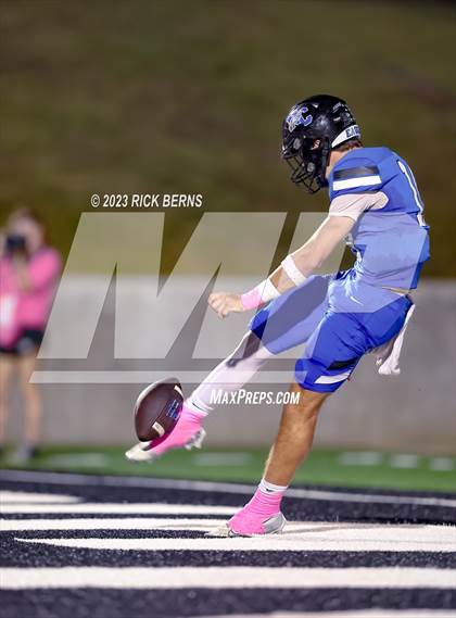 Thumbnail 3 in New Caney vs Grand Oaks photogallery.