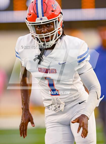 Thumbnail 1 in New Caney vs Grand Oaks photogallery.
