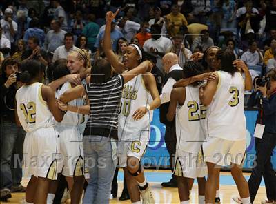 Thumbnail 3 in Concord vs Beddingfield (NCHSAA 3A State Final) photogallery.