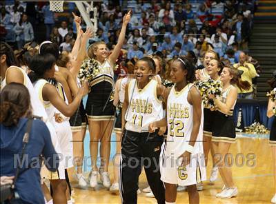 Thumbnail 3 in Concord vs Beddingfield (NCHSAA 3A State Final) photogallery.
