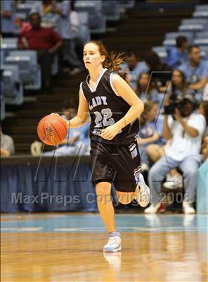 Thumbnail 3 in Concord vs Beddingfield (NCHSAA 3A State Final) photogallery.