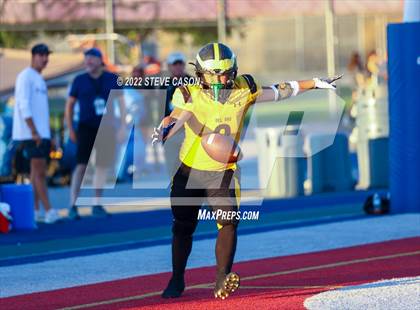 Thumbnail 1 in Del Oro @ Folsom photogallery.