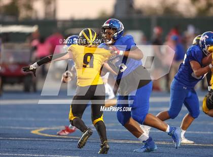 Thumbnail 1 in Del Oro @ Folsom photogallery.