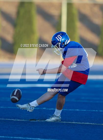 Thumbnail 1 in Del Oro @ Folsom photogallery.