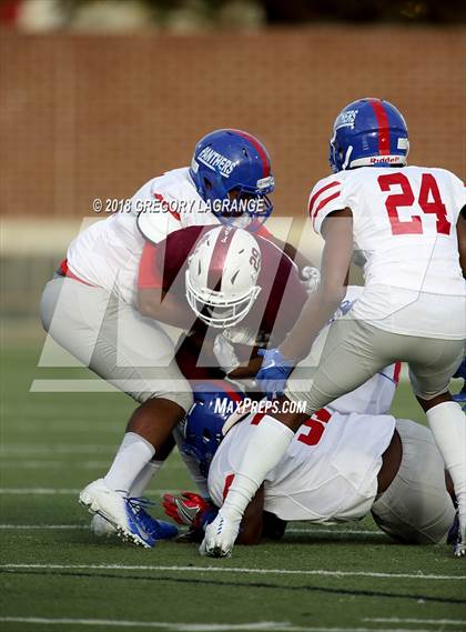 Thumbnail 2 in Lewisville vs. Duncanville photogallery.