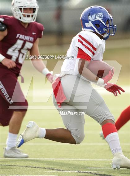 Thumbnail 3 in Lewisville vs. Duncanville photogallery.