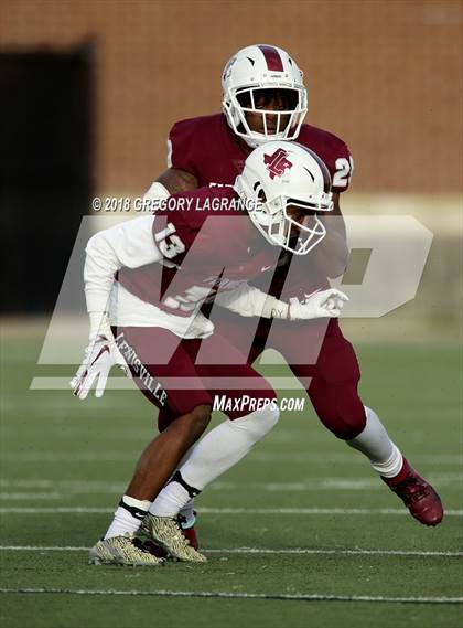 Thumbnail 1 in Lewisville vs. Duncanville photogallery.