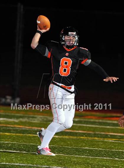 Thumbnail 1 in McMahon @ Ridgefield photogallery.