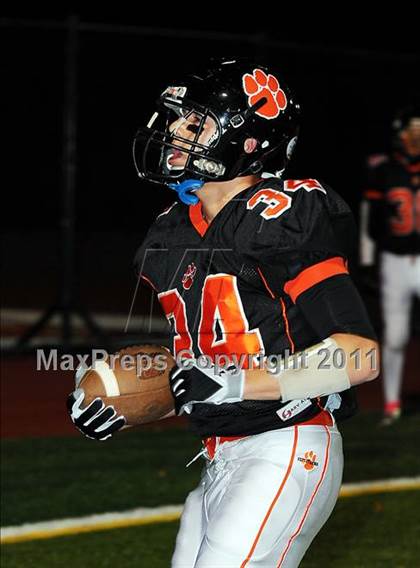 Thumbnail 1 in McMahon @ Ridgefield photogallery.