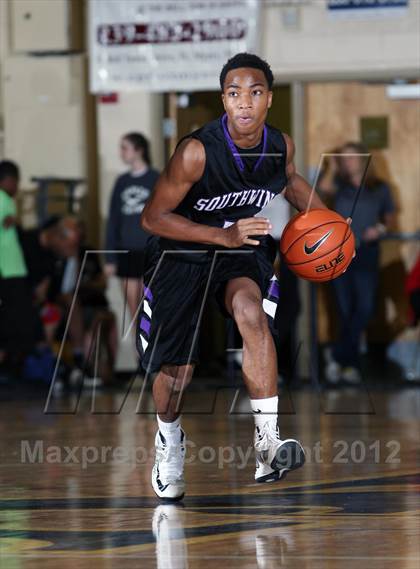 Thumbnail 3 in Southwind vs. Lake Wales (City of Palms Classic) photogallery.