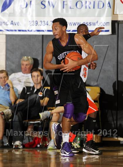 Thumbnail 1 in Southwind vs. Lake Wales (City of Palms Classic) photogallery.