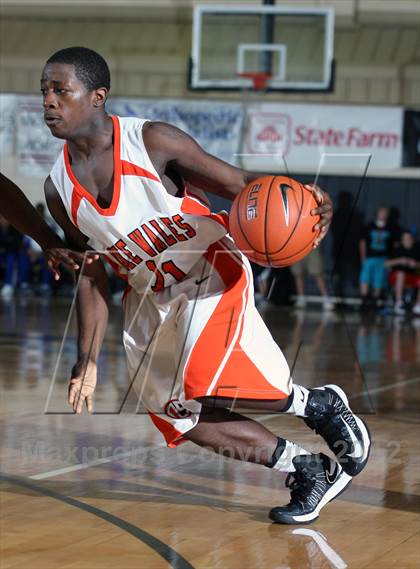 Thumbnail 2 in Southwind vs. Lake Wales (City of Palms Classic) photogallery.
