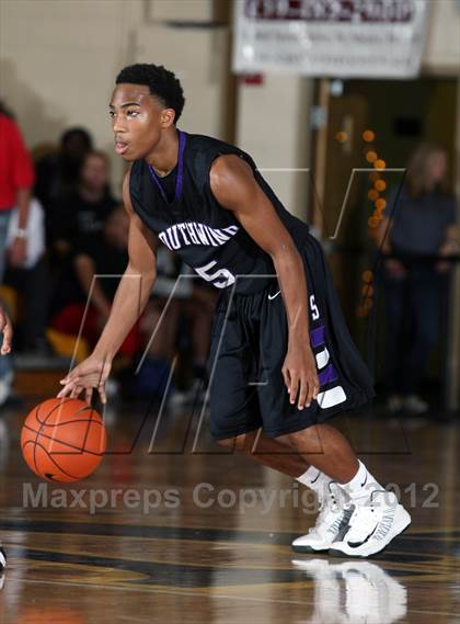 Thumbnail 2 in Southwind vs. Lake Wales (City of Palms Classic) photogallery.