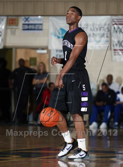 Thumbnail 1 in Southwind vs. Lake Wales (City of Palms Classic) photogallery.