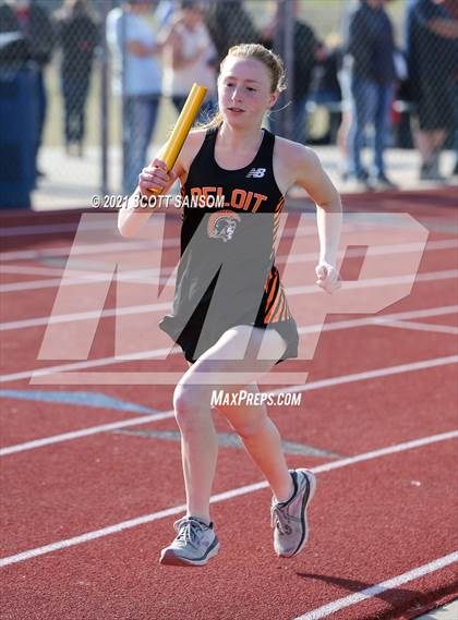 Thumbnail 2 in Phillipsburg Invitational Track Meet photogallery.