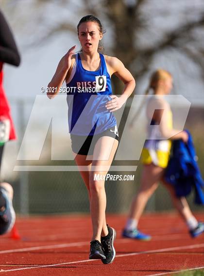 Thumbnail 2 in Phillipsburg Invitational Track Meet photogallery.