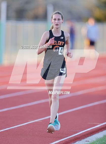 Thumbnail 2 in Phillipsburg Invitational Track Meet photogallery.