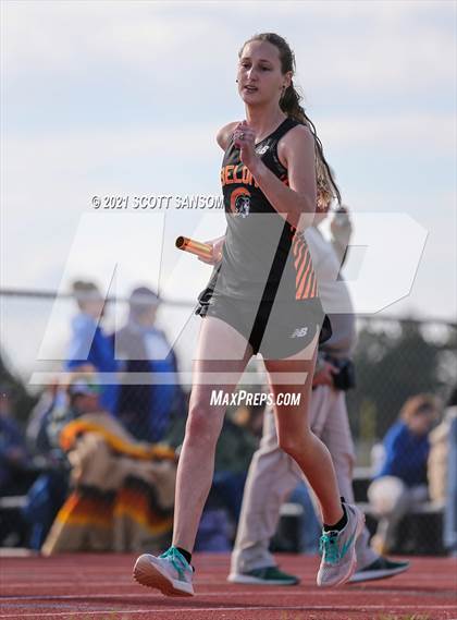 Thumbnail 3 in Phillipsburg Invitational Track Meet photogallery.