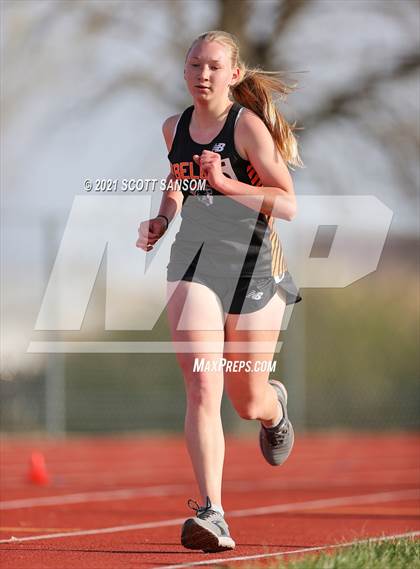 Thumbnail 2 in Phillipsburg Invitational Track Meet photogallery.