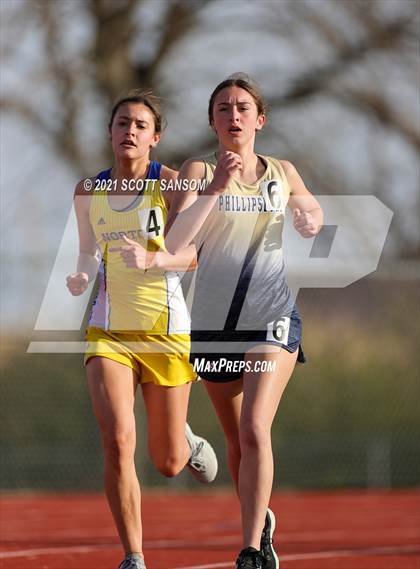 Thumbnail 3 in Phillipsburg Invitational Track Meet photogallery.