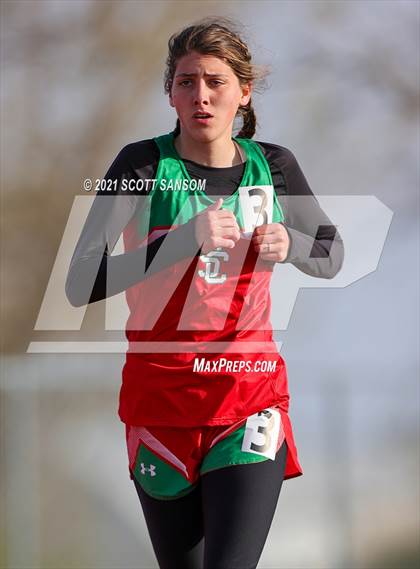 Thumbnail 2 in Phillipsburg Invitational Track Meet photogallery.