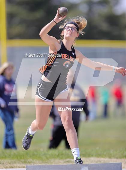 Thumbnail 2 in Phillipsburg Invitational Track Meet photogallery.