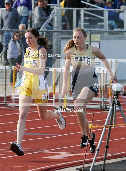 Thumbnail 1 in Phillipsburg Invitational Track Meet photogallery.