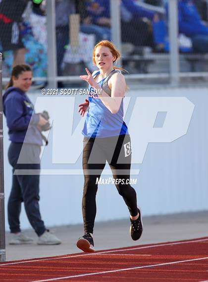 Thumbnail 3 in Phillipsburg Invitational Track Meet photogallery.