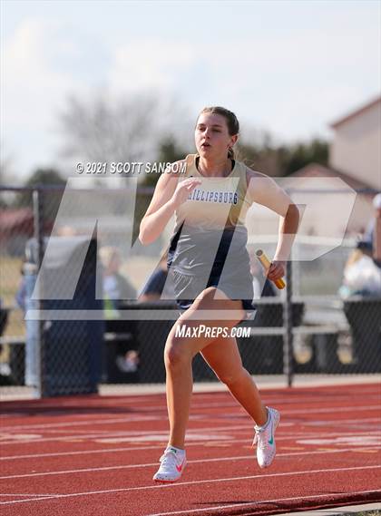 Thumbnail 2 in Phillipsburg Invitational Track Meet photogallery.