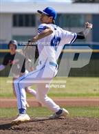 Photo from the gallery "James Logan @ Irvington"